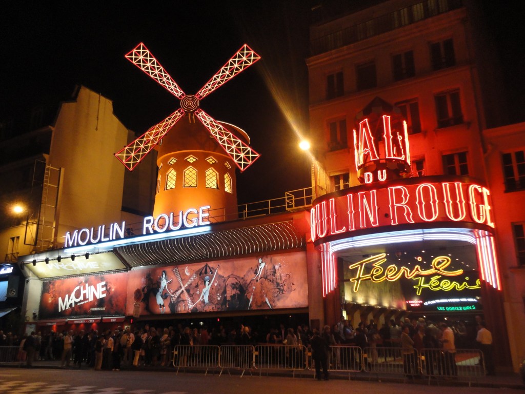 Moulin Rouge, Paris.